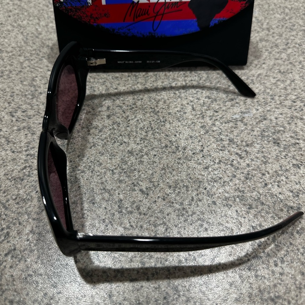 Maui Jim - Picture 5 of 8